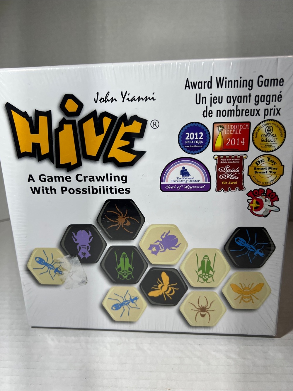 NEW Sealed - HIVE Game John Yianni